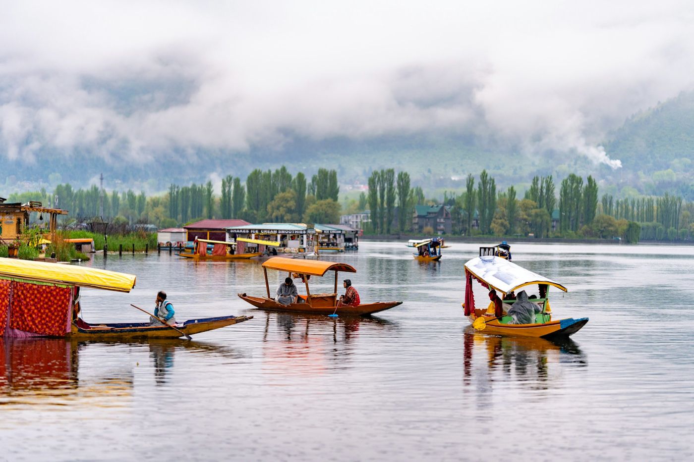 Kashmir Valley Escape